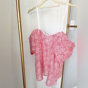 Club Monaco off the shoulder top ❤️